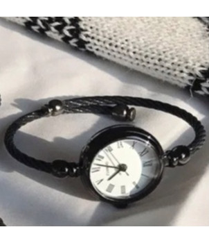 MONTRE FEMME FANTAISIE AVEC BRACELET NOIR BLANC AMELIE